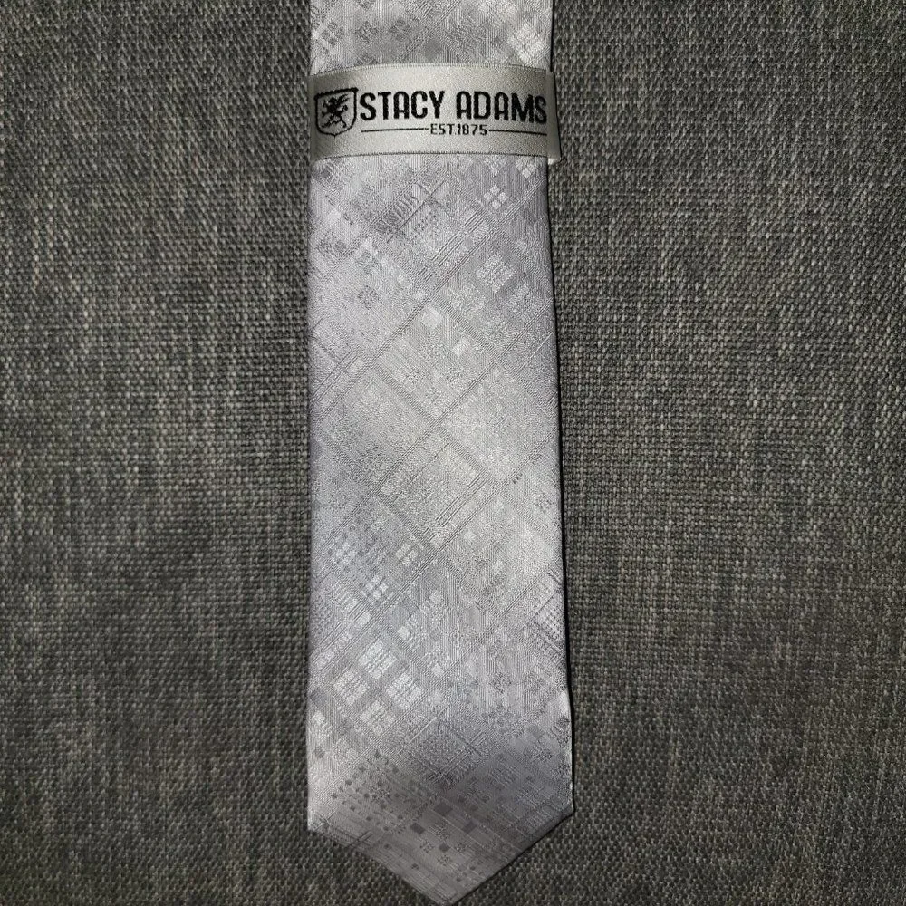 Stacy Adams Men's Silver Tie and Hanky Set Size OS